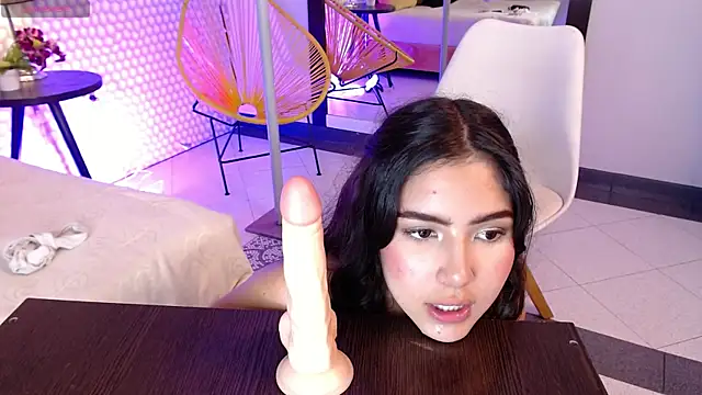 coralgh_ - Coralgh_'s free webcam - UK Sex Cams