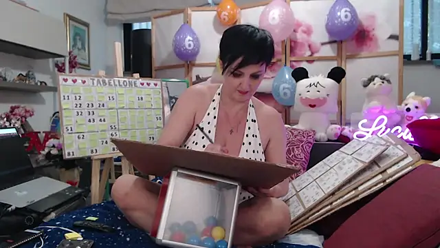 lucillabollente - Lucillabollente's free webcam - UK Sex Cams