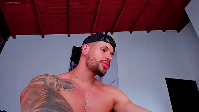 Santos_ramirez1 live sex cam