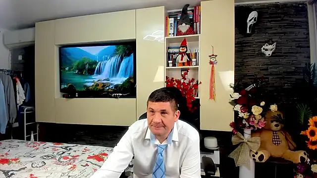 SpartacusDaddy48 webcam