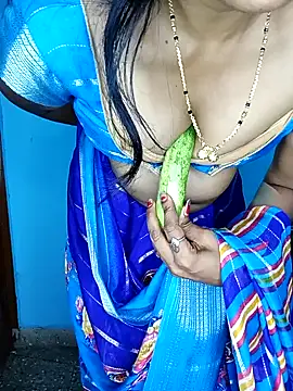 Deepa_kannadatelugu webcam