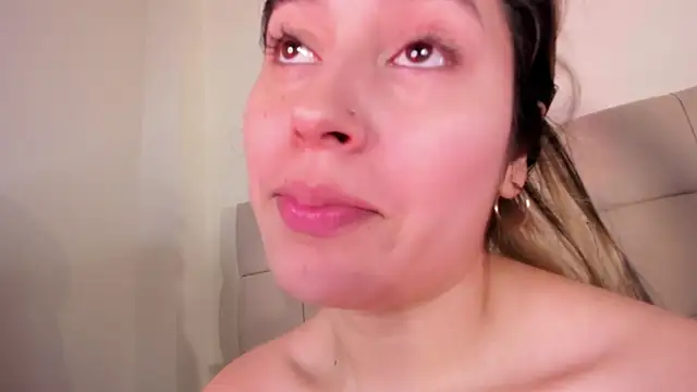 Violet_Blazee webcam