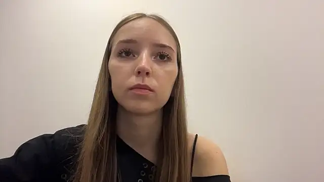 TanjaBrounson webcam