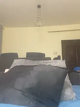 FREAKYBBW_001 webcam