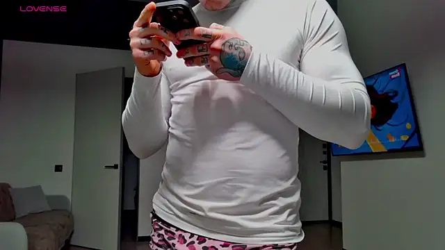 white_King9999 webcam