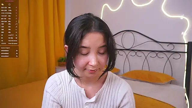 VeronaCritchlow webcam