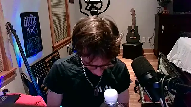 LEVIATHANX666 webcam