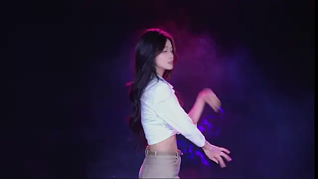 美女ACE-007在线直播