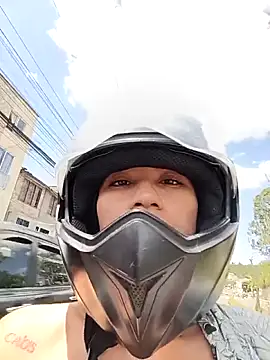 Leticia_Hinkley_ webcam