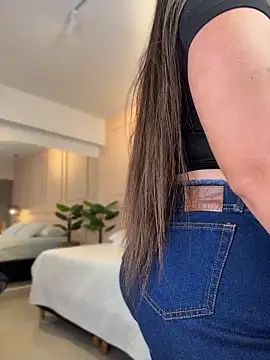 Webcam Model (ava_blue)  is live.Free join now!