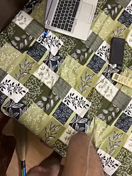 indianshycouple live sex cam