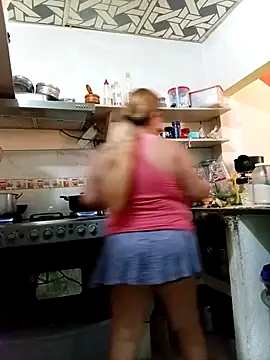 BURBUJA_y_CABALLERO live sex cam