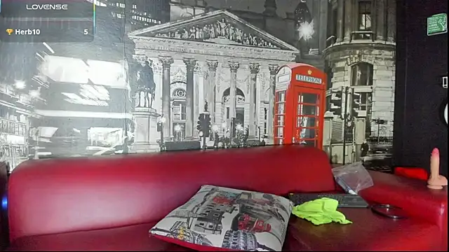 CloeRodriguez webcam