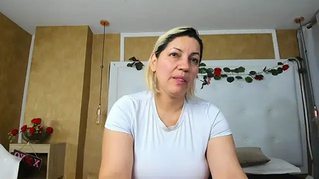 Heidy_milf webcam