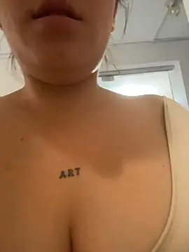 Antonella_Julieta webcam