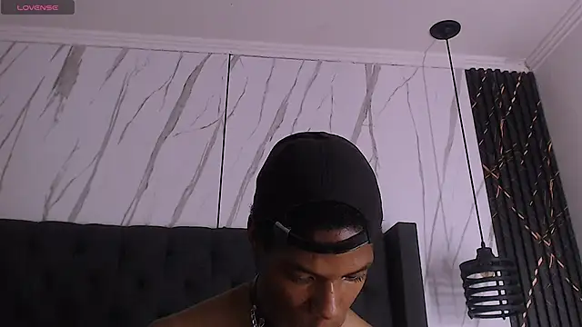 Santiago_Ortiz_ webcam