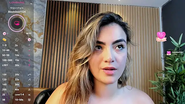 IsabellaaJoness webcam