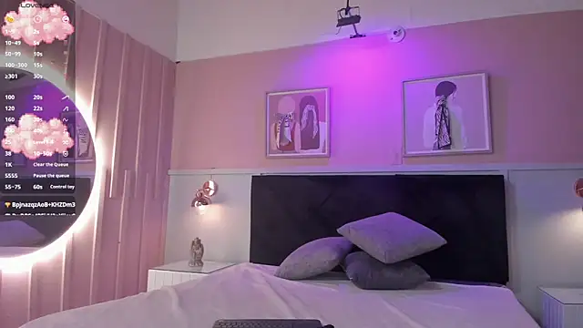 elodie_walker webcam