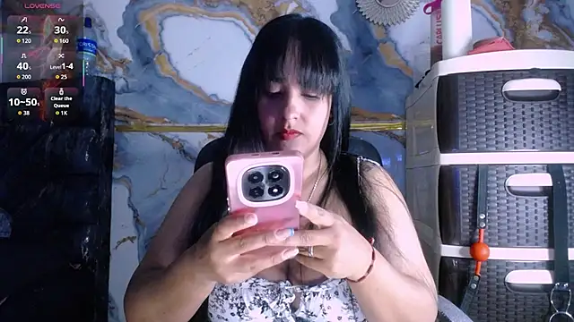 Madame_Deborass webcam