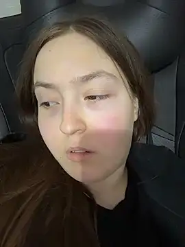 charmingggirl webcam