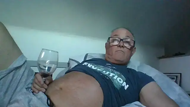 naughtygrandad1 (M grandpa) - Naked fun