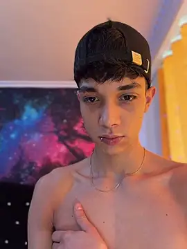 RoughDiamond_ live sex cam