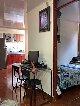 Webcam Model (Esperanza_GS)  is live.Free join now!