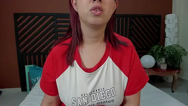 madelaine_blosson webcam