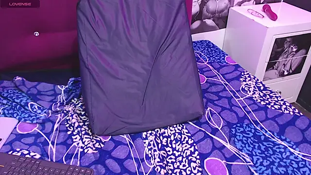 violet_angel13 live sex cam