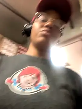 Synfulsymone9 webcam