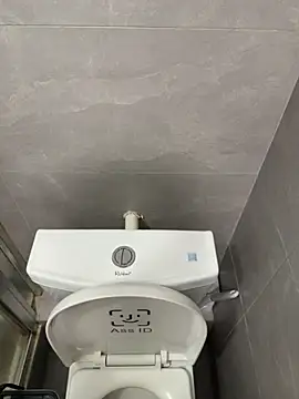 gooodboiii Live Webcam on Stripchat