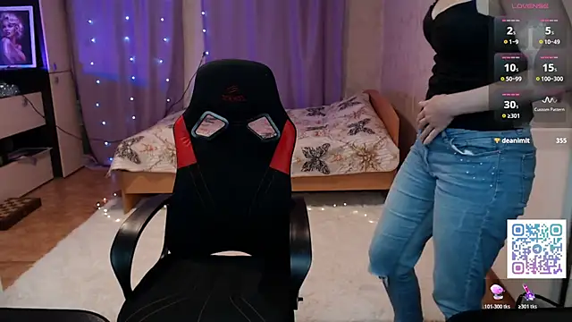 Daniela_Cooperr webcam