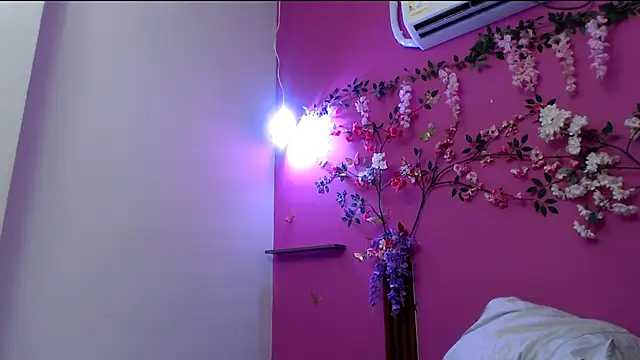 skinnysofia18 webcam