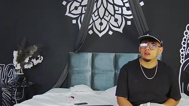 Kamie_SebasDolce webcam