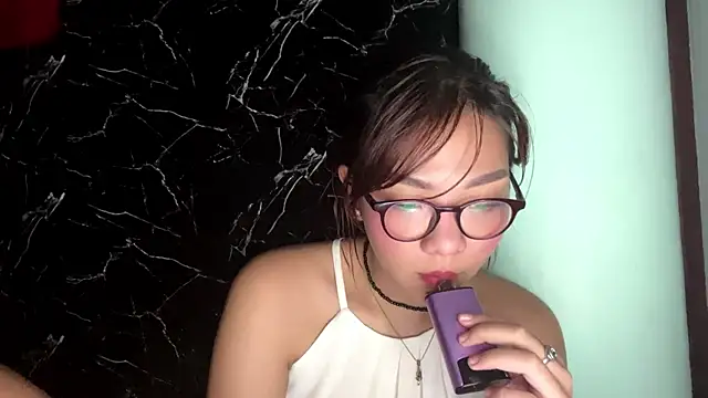 urhottie_lottie webcam