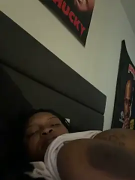 Webcam Model (thedarkenchantress)  is live.Free join now!