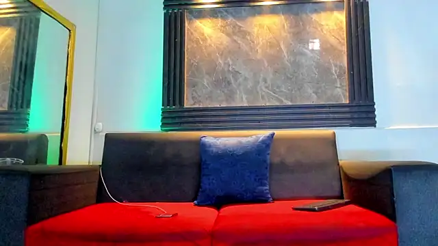 Latins_on_fire webcam