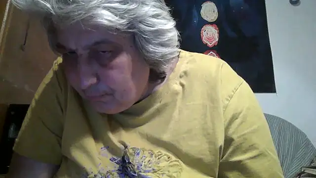 ExquisiteMature webcam