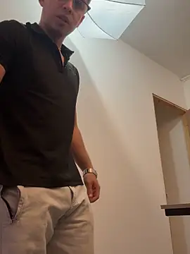 Tommas_Jhonson webcam