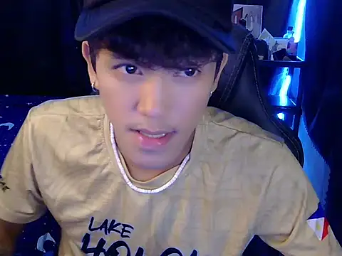 hugekenbigcock webcam