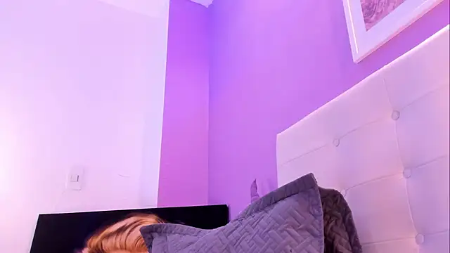 Charlotte11-11 webcam