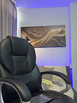 Tommas_Jhonson webcam