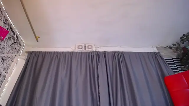 hornytsblonde webcam