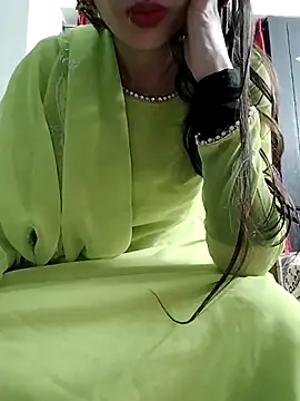 Webcam Model (Noor_Darliing) is live