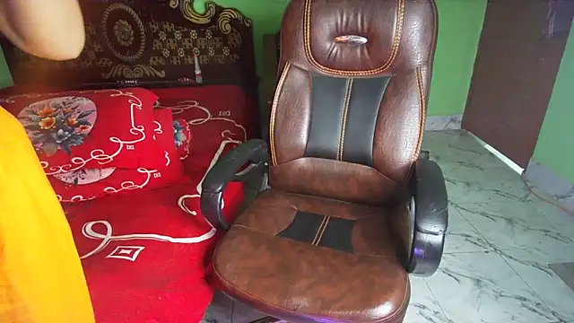 BengaliQueenStar webcam