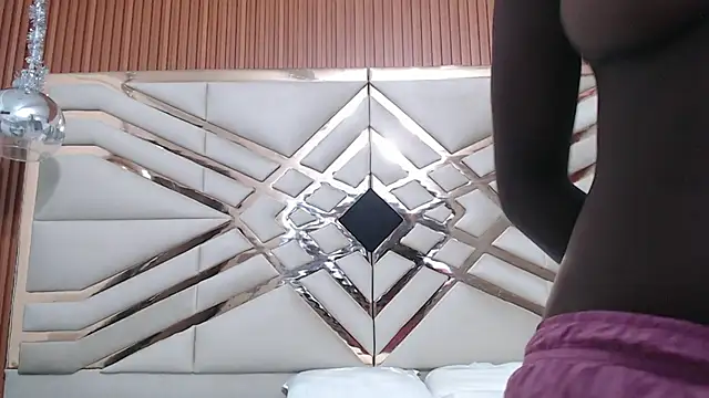 cutielittleebonyy webcam