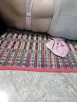 TamilDreamgirl08 webcam