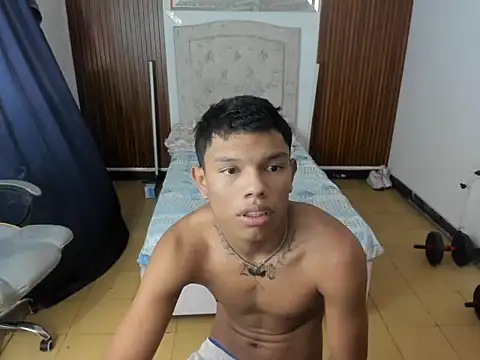 juan_and_luke webcam