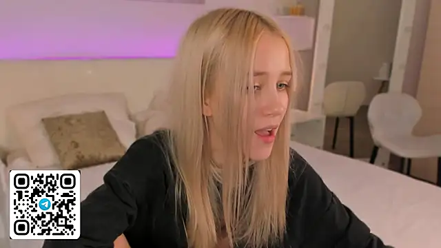 Anellyball live sex cam