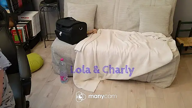 lolacharly@xh webcam